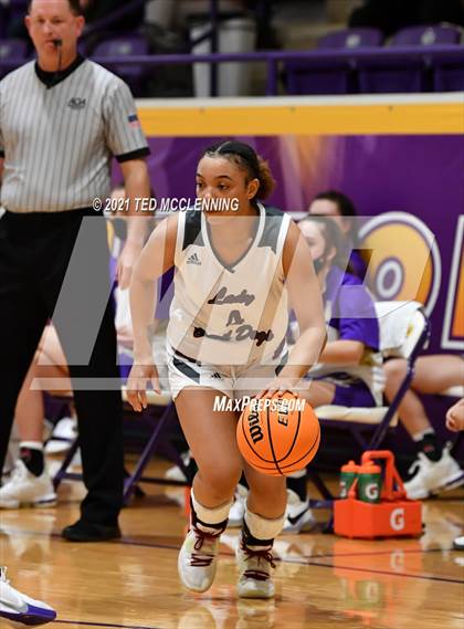 Thumbnail 2 in Berryville vs Morrilton (AAA 4A Regional First Round) photogallery.