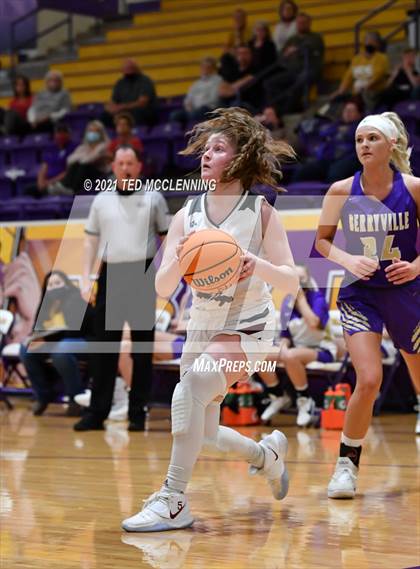 Thumbnail 3 in Berryville vs Morrilton (AAA 4A Regional First Round) photogallery.