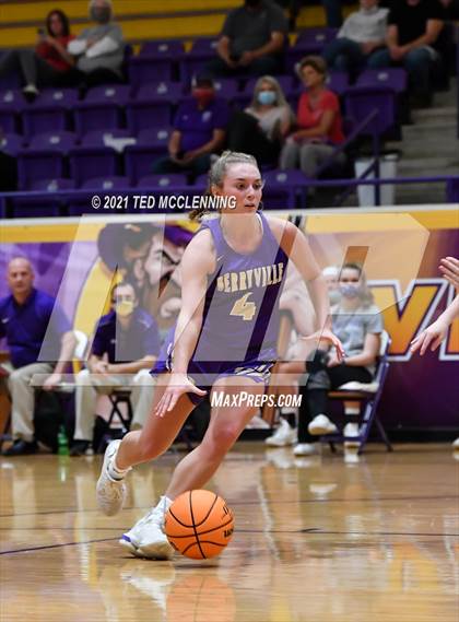 Thumbnail 1 in Berryville vs Morrilton (AAA 4A Regional First Round) photogallery.
