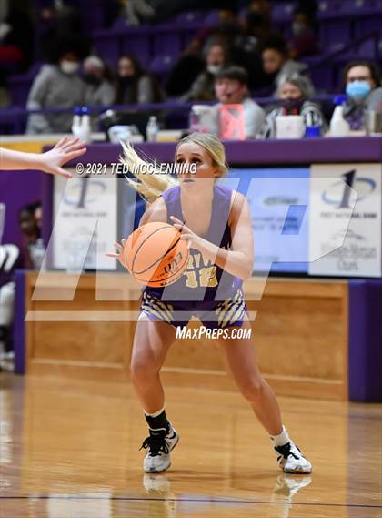 Thumbnail 3 in Berryville vs Morrilton (AAA 4A Regional First Round) photogallery.