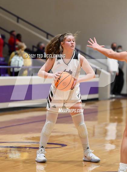 Thumbnail 3 in Berryville vs Morrilton (AAA 4A Regional First Round) photogallery.