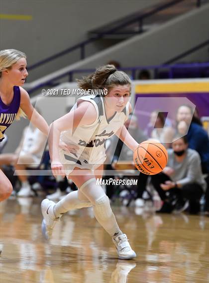Thumbnail 2 in Berryville vs Morrilton (AAA 4A Regional First Round) photogallery.
