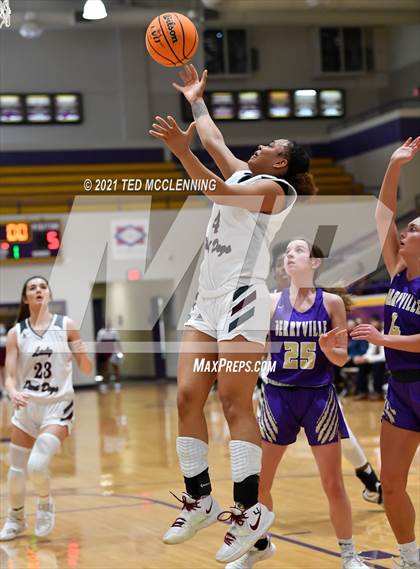 Thumbnail 3 in Berryville vs Morrilton (AAA 4A Regional First Round) photogallery.