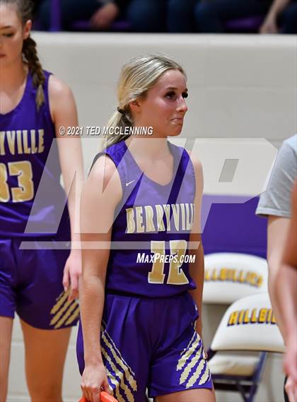 Thumbnail 2 in Berryville vs Morrilton (AAA 4A Regional First Round) photogallery.