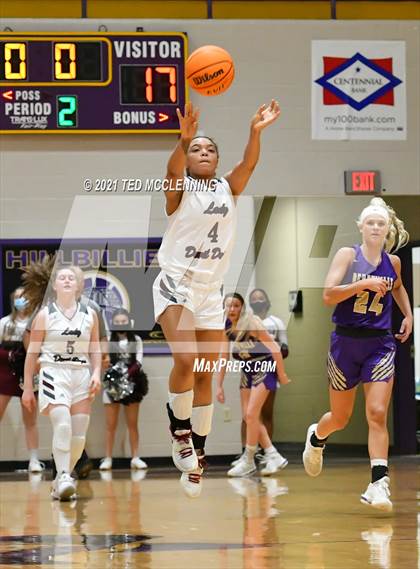 Thumbnail 1 in Berryville vs Morrilton (AAA 4A Regional First Round) photogallery.