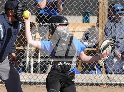 Thumbnail 1 in Glastonbury @ Windsor (Scrimmage) photogallery.
