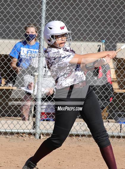 Thumbnail 1 in Glastonbury @ Windsor (Scrimmage) photogallery.
