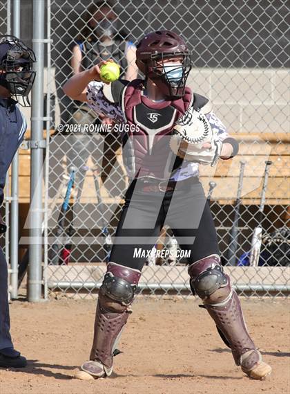 Thumbnail 2 in Glastonbury @ Windsor (Scrimmage) photogallery.
