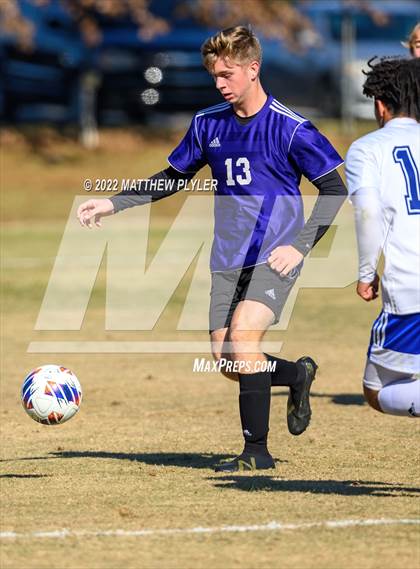 Thumbnail 3 in Christ the King vs. Rosewood (NCHSAA 1A Final)(1 of 2 - the Game) photogallery.