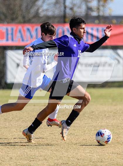 Thumbnail 3 in Christ the King vs. Rosewood (NCHSAA 1A Final)(1 of 2 - the Game) photogallery.