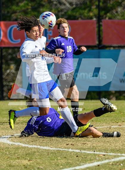 Thumbnail 2 in Christ the King vs. Rosewood (NCHSAA 1A Final)(1 of 2 - the Game) photogallery.