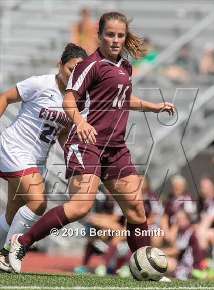 Thumbnail 2 in Sacred Heart Academy vs City Honors photogallery.