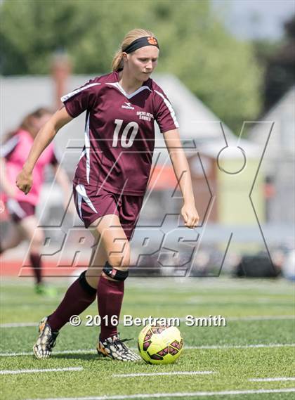 Thumbnail 2 in Sacred Heart Academy vs City Honors photogallery.