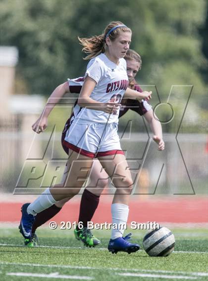 Thumbnail 1 in Sacred Heart Academy vs City Honors photogallery.