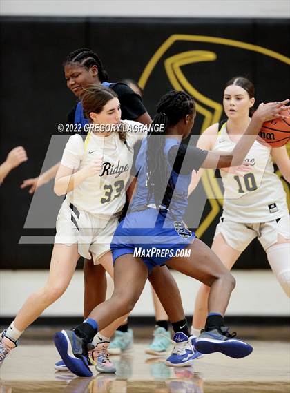 Thumbnail 1 in Brewer vs Fossil Ridge photogallery.