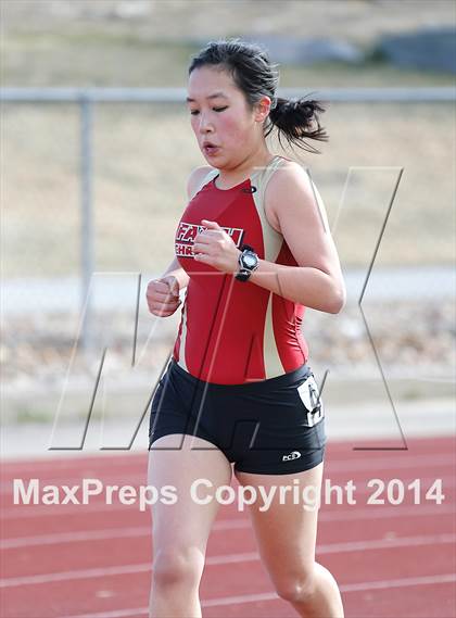 Thumbnail 1 in Holy Family Early Season Invitational photogallery.