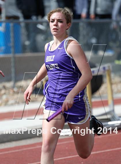 Thumbnail 3 in Holy Family Early Season Invitational photogallery.