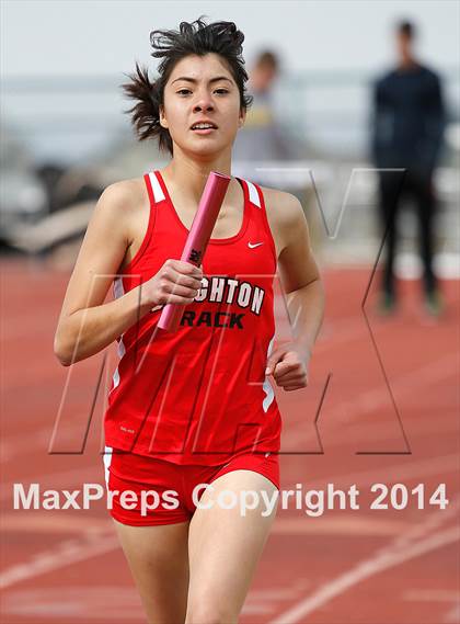 Thumbnail 2 in Holy Family Early Season Invitational photogallery.