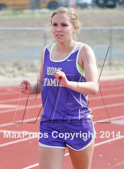 Thumbnail 2 in Holy Family Early Season Invitational photogallery.