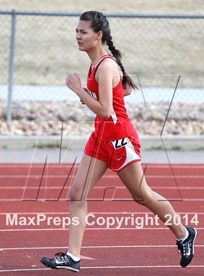 Thumbnail 2 in Holy Family Early Season Invitational photogallery.