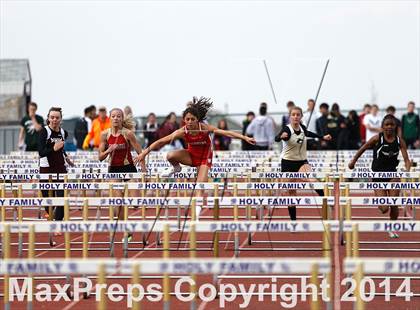 Thumbnail 3 in Holy Family Early Season Invitational photogallery.