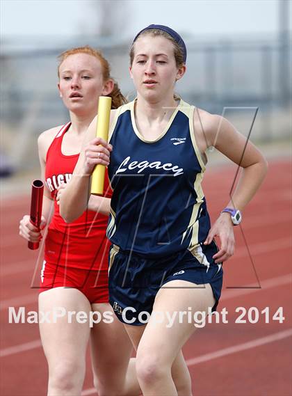 Thumbnail 3 in Holy Family Early Season Invitational photogallery.