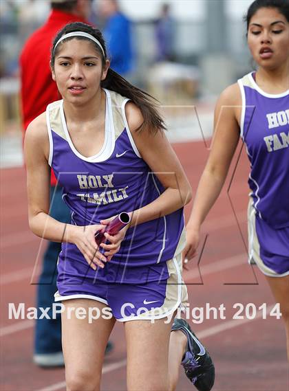 Thumbnail 1 in Holy Family Early Season Invitational photogallery.