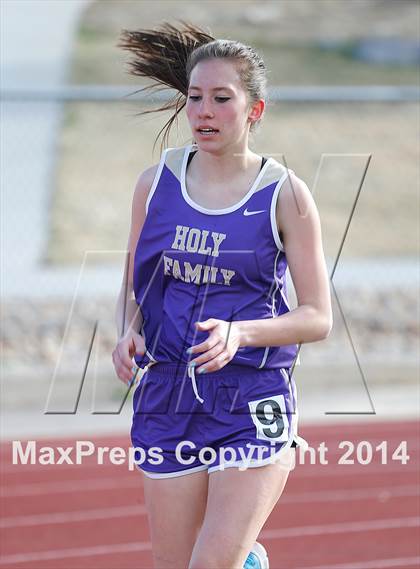 Thumbnail 3 in Holy Family Early Season Invitational photogallery.