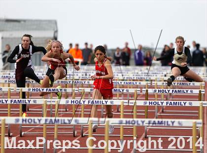 Thumbnail 3 in Holy Family Early Season Invitational photogallery.