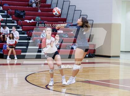 Thumbnail 2 in Hillgrove @ Lassiter photogallery.