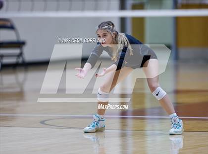 Thumbnail 3 in Hillgrove @ Lassiter photogallery.