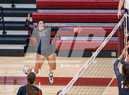 Thumbnail 3 in Hillgrove @ Lassiter photogallery.