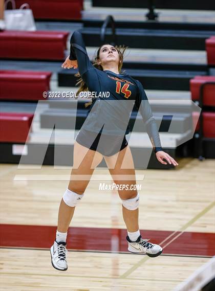 Thumbnail 3 in Hillgrove @ Lassiter photogallery.