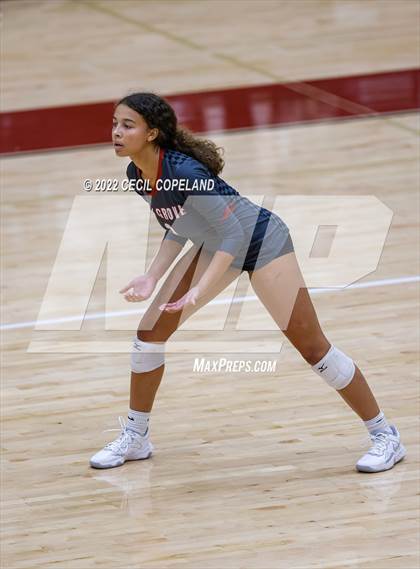 Thumbnail 2 in Hillgrove @ Lassiter photogallery.