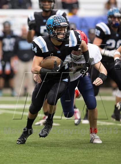 Thumbnail 2 in Rye Neck vs. Chenango Forks (NYSPHSAA Class C Final) photogallery.