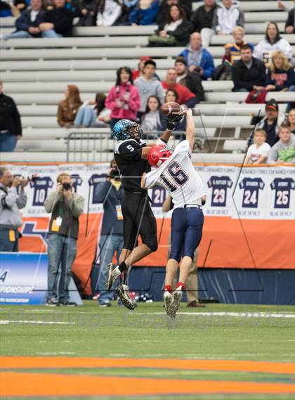 Thumbnail 1 in Rye Neck vs. Chenango Forks (NYSPHSAA Class C Final) photogallery.