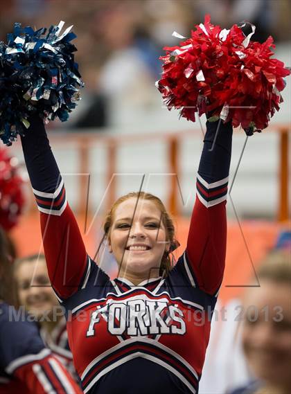 Thumbnail 1 in Rye Neck vs. Chenango Forks (NYSPHSAA Class C Final) photogallery.