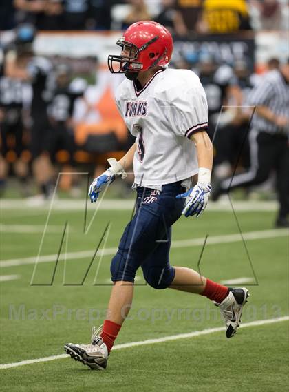 Thumbnail 3 in Rye Neck vs. Chenango Forks (NYSPHSAA Class C Final) photogallery.