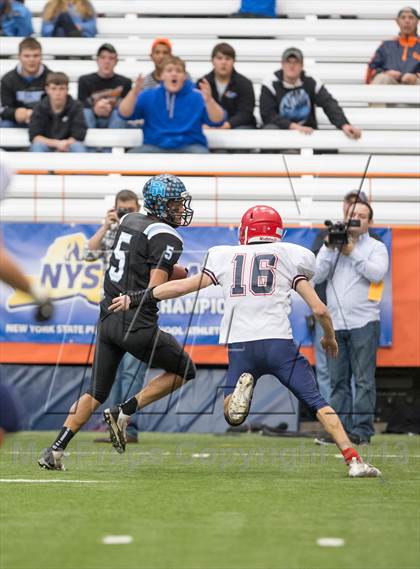 Thumbnail 2 in Rye Neck vs. Chenango Forks (NYSPHSAA Class C Final) photogallery.
