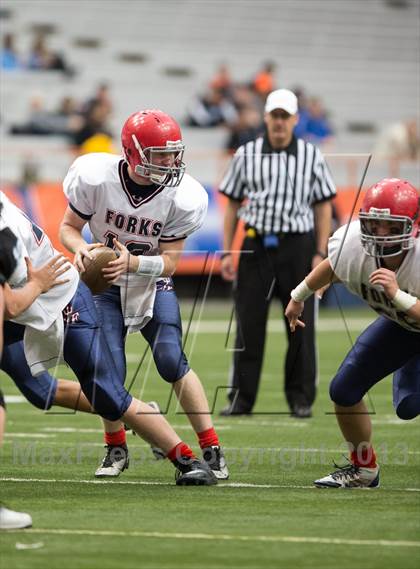 Thumbnail 2 in Rye Neck vs. Chenango Forks (NYSPHSAA Class C Final) photogallery.