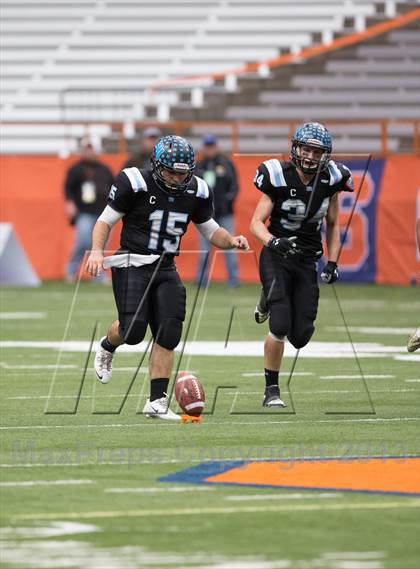 Thumbnail 1 in Rye Neck vs. Chenango Forks (NYSPHSAA Class C Final) photogallery.