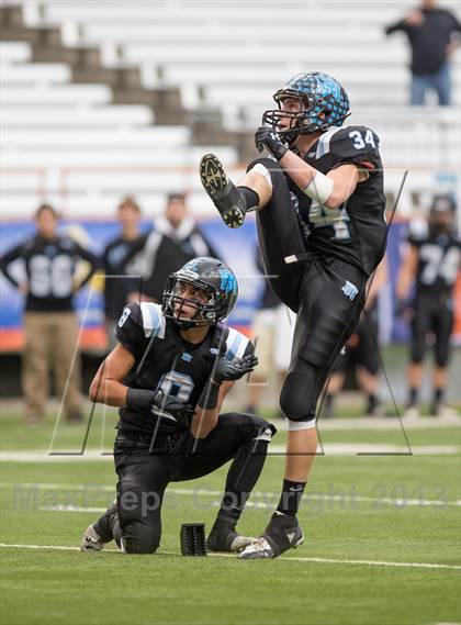 Thumbnail 1 in Rye Neck vs. Chenango Forks (NYSPHSAA Class C Final) photogallery.