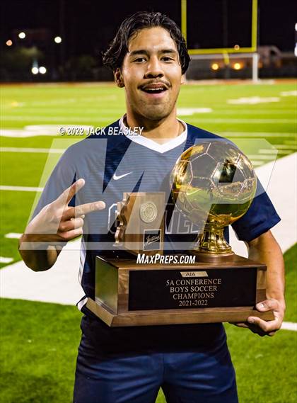 Thumbnail 1 in Sunrise Mountain @ Casteel (AIA 5A Final Awards) photogallery.