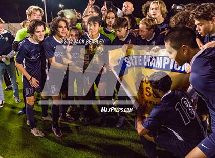 Thumbnail 2 in Sunrise Mountain @ Casteel (AIA 5A Final Awards) photogallery.