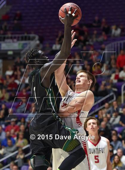 Thumbnail 1 in Kearns vs. Bountiful (UHSAA 4A Final) photogallery.