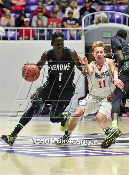 Thumbnail 2 in Kearns vs. Bountiful (UHSAA 4A Final) photogallery.