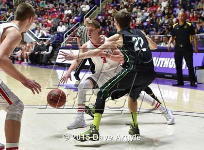 Thumbnail 2 in Kearns vs. Bountiful (UHSAA 4A Final) photogallery.