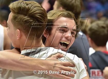 Thumbnail 2 in Kearns vs. Bountiful (UHSAA 4A Final) photogallery.