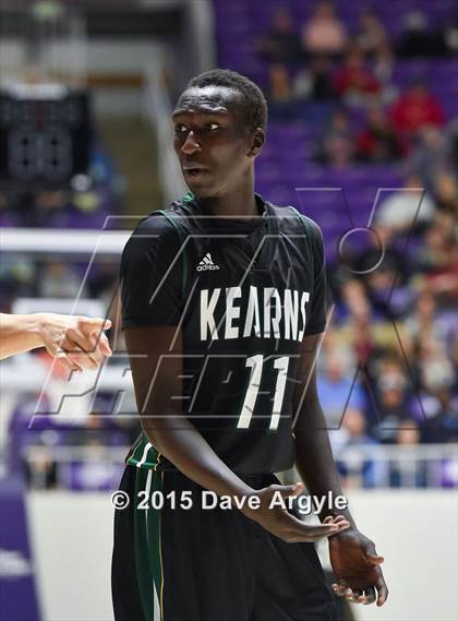 Thumbnail 1 in Kearns vs. Bountiful (UHSAA 4A Final) photogallery.