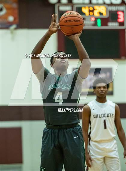 Thumbnail 3 in Berkner @ Plano photogallery.